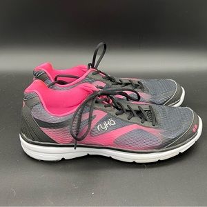 Ladies, Ryka sneakers, size 8M